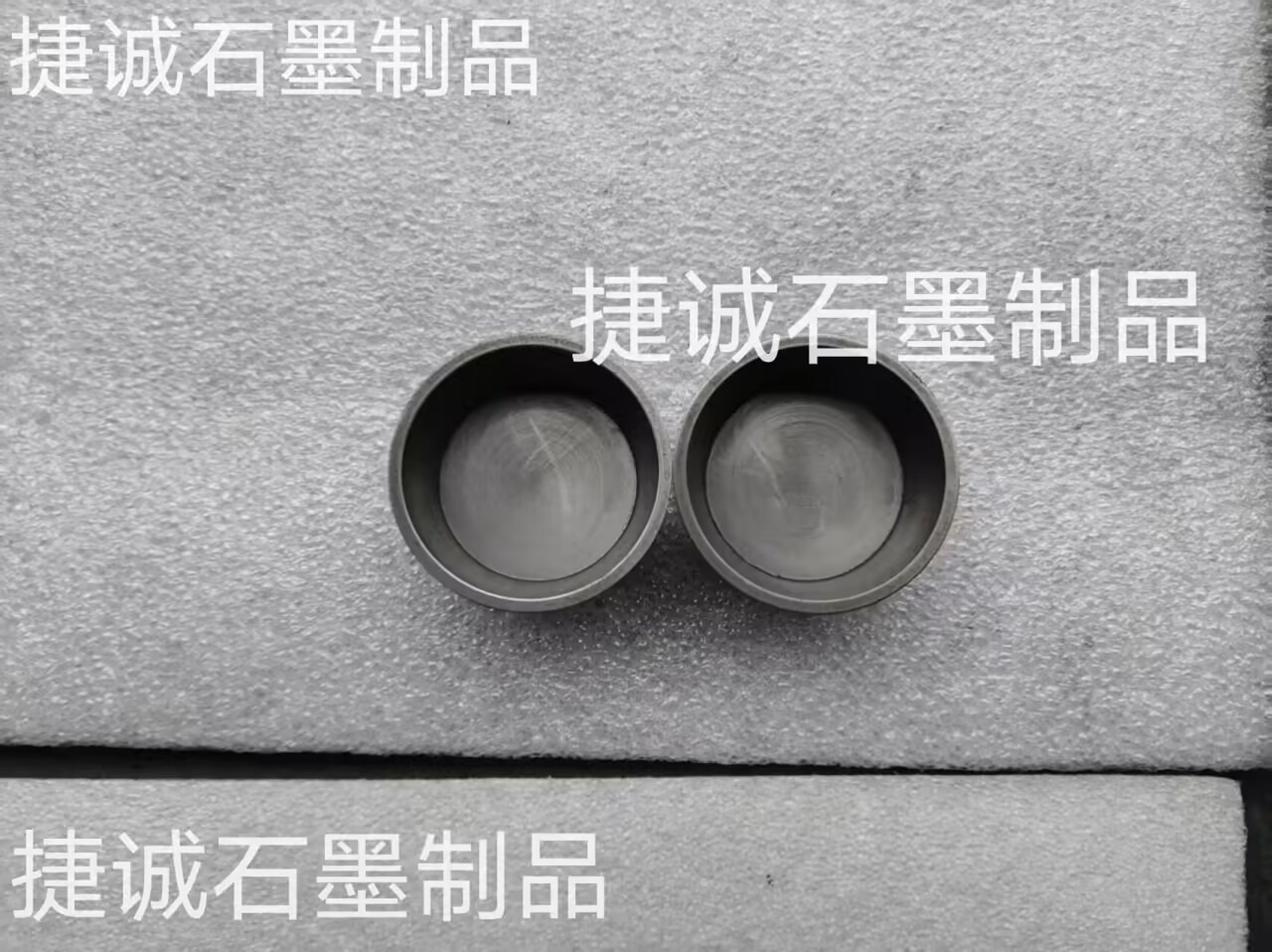 石墨坩埚，等静压石墨坩埚，高纯石墨坩埚，石墨坩埚加工，石墨匣钵坩埚，石墨坩埚加工厂，石墨坩埚生产厂家